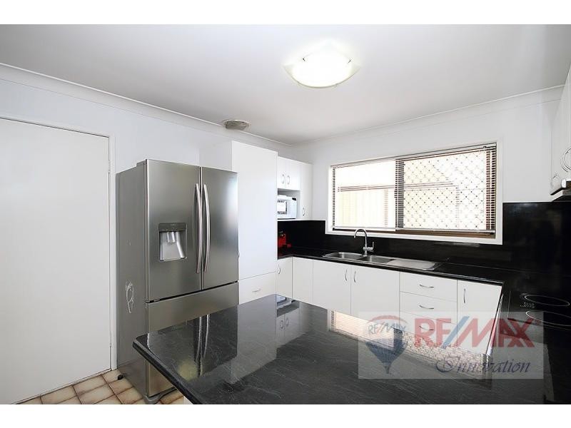 14 Ebrill Street, Jamboree Heights QLD 4074