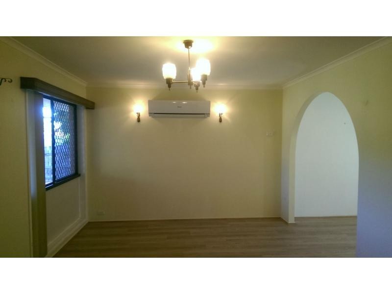 23 Zeil Street, Riverhills QLD 4074