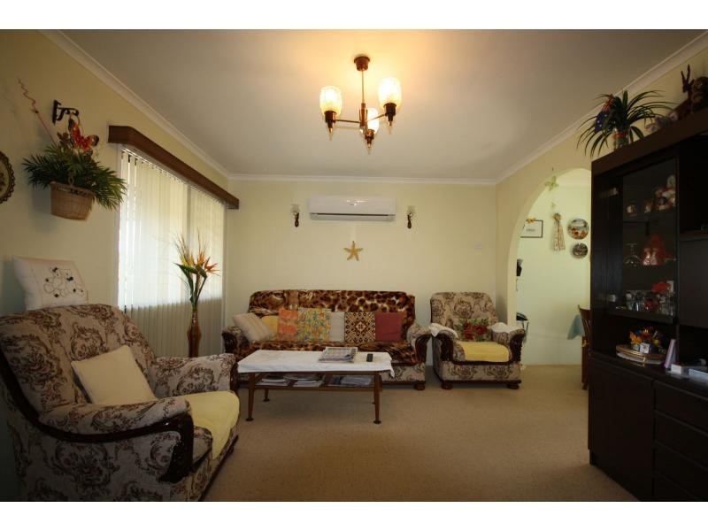 23 Zeil Street, Riverhills QLD 4074