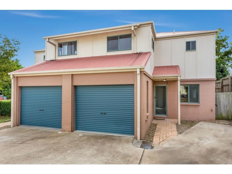 1/11 Oakmont Avenue, Oxley QLD 4075