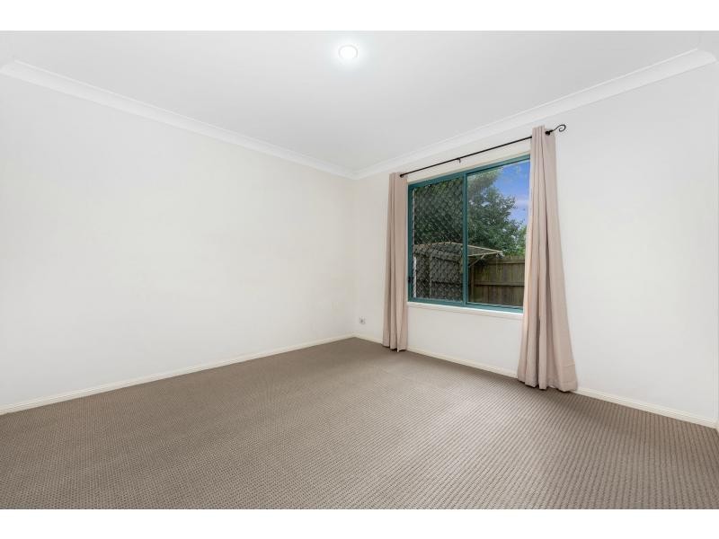 1/11 Oakmont Avenue, Oxley QLD 4075