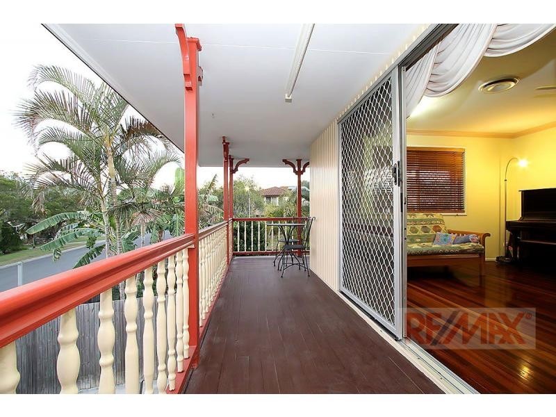 10 Gertrude McLeod Crescent, Middle Park QLD 4074