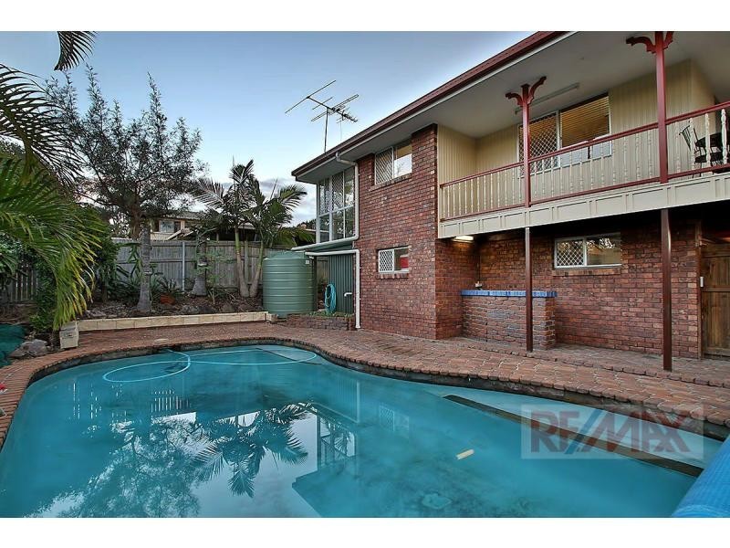 10 Gertrude McLeod Crescent, Middle Park QLD 4074