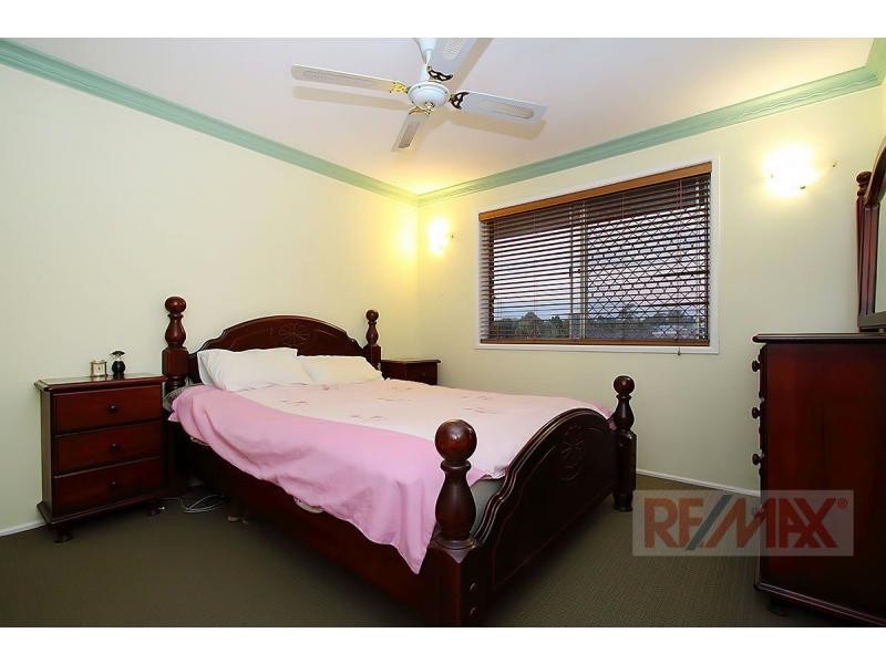 10 Gertrude McLeod Crescent, Middle Park QLD 4074