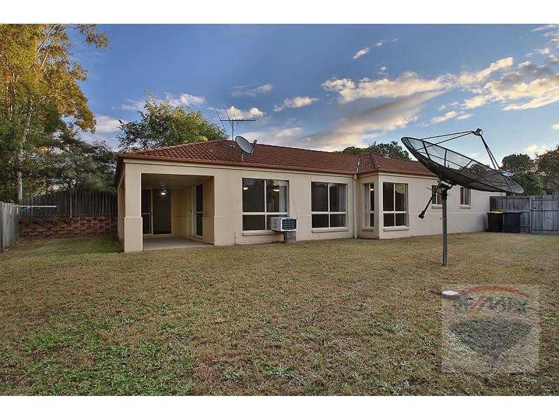 42 Homebush Crescent, Sinnamon Park QLD 4073