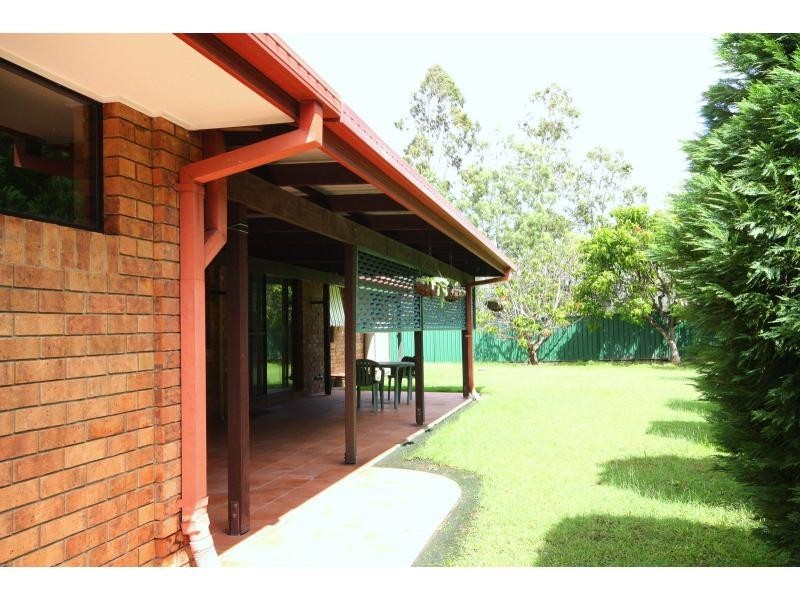 18 Santolina Place, Sinnamon Park QLD 4073