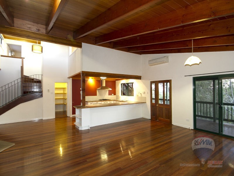 11 Quahlee Grove, Karana Downs QLD 4306