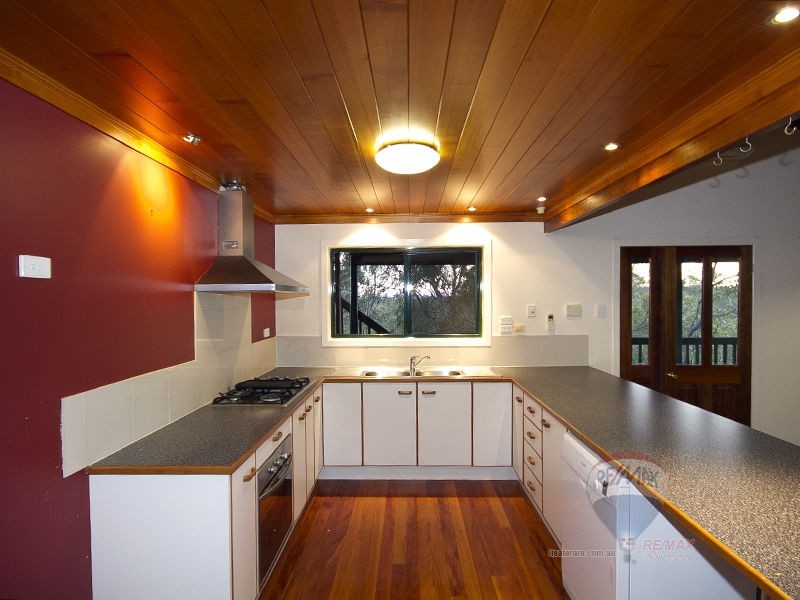 11 Quahlee Grove, Karana Downs QLD 4306