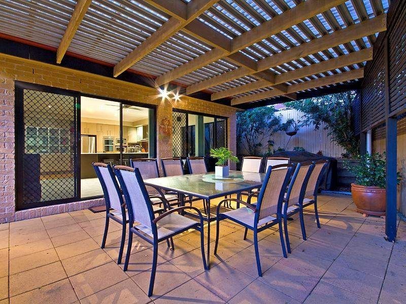 18 Bonney Place, Westlake QLD 4074