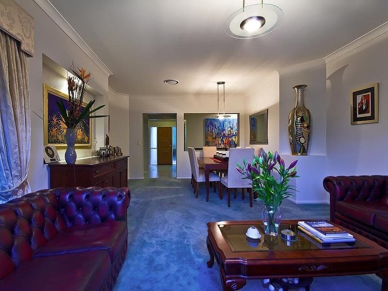 18 Bonney Place, Westlake QLD 4074