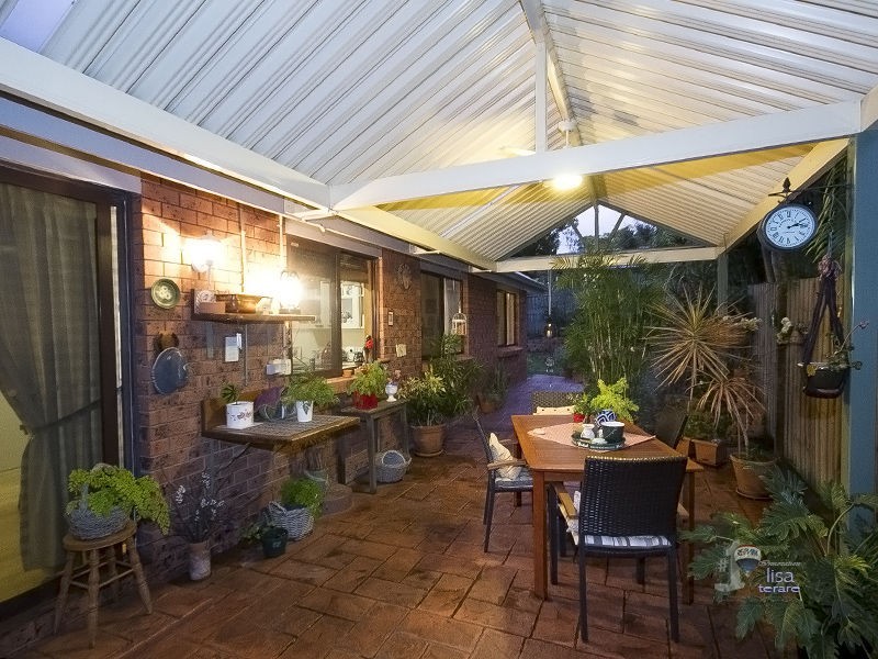 12 Harans Street, Jamboree Heights QLD 4074