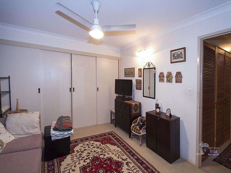 12 Harans Street, Jamboree Heights QLD 4074