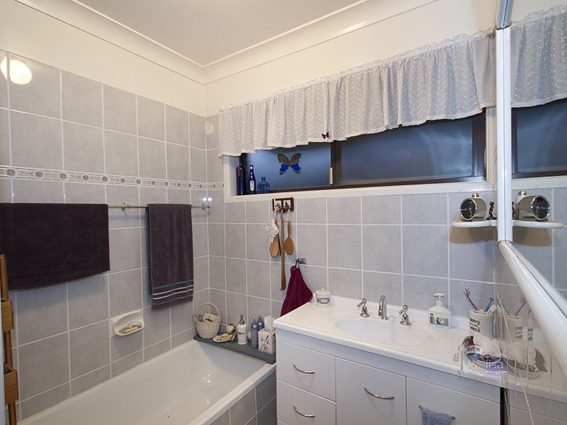 12 Harans Street, Jamboree Heights QLD 4074