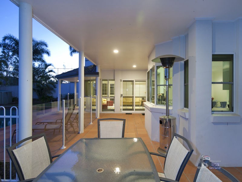 Mount Ommaney QLD 4074