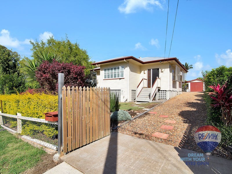 9 ROBERTS Street, North Ipswich QLD 4305