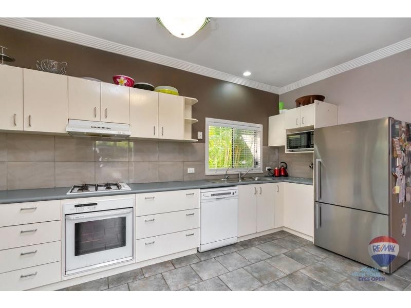 4 Cranes Road, North Ipswich QLD 4305