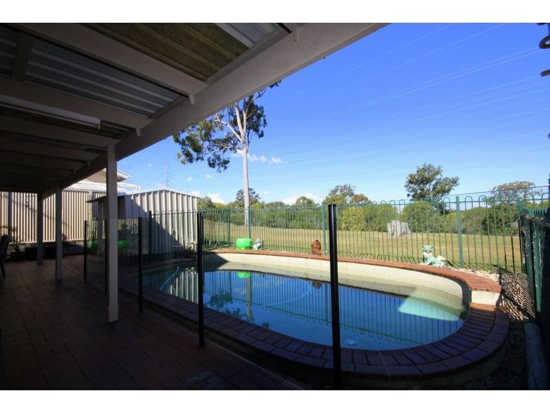 61 Prosser Street, Riverhills QLD 4074