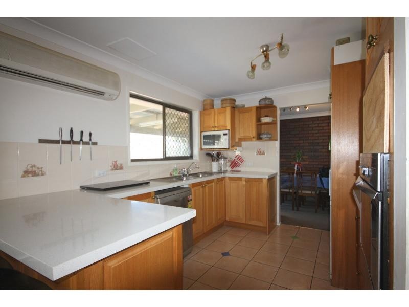 61 Prosser Street, Riverhills QLD 4074