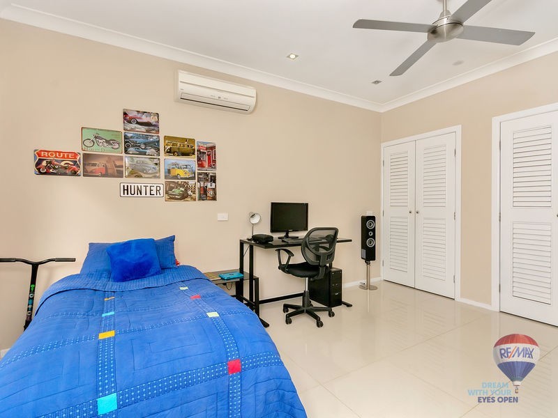 29 STUART Street, Barellan Point QLD 4306