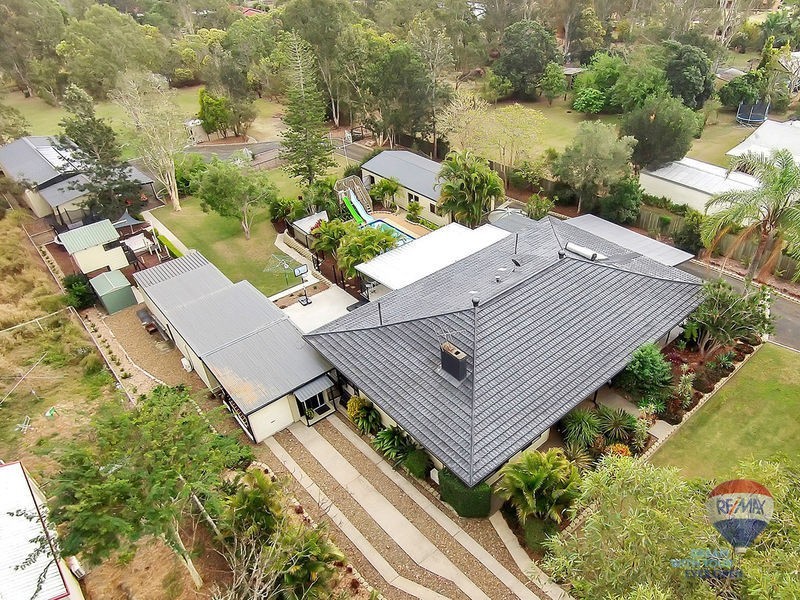 29 STUART Street, Barellan Point QLD 4306