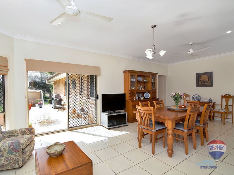 42 CABERNET Crescent, Pine Mountain QLD 4306