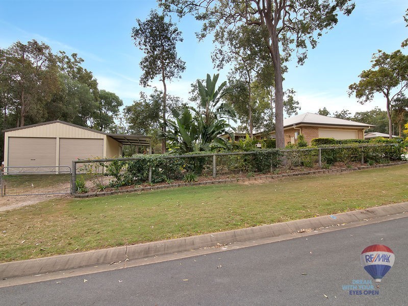 42 CABERNET Crescent, Pine Mountain QLD 4306