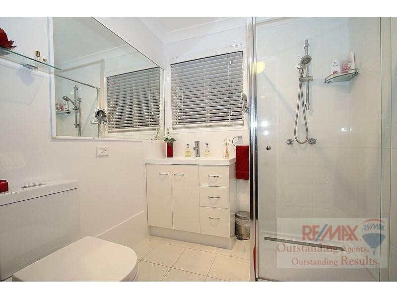 1/50 Endeavour Street, Mount Ommaney QLD 4074