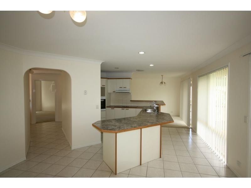 21 Carissa Street, Sinnamon Park QLD 4073
