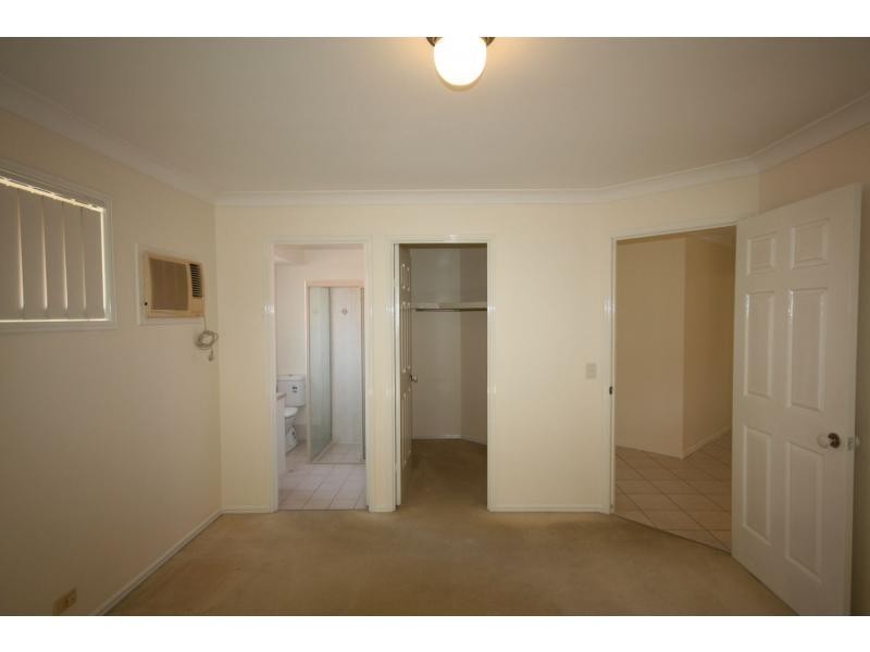 21 Carissa Street, Sinnamon Park QLD 4073