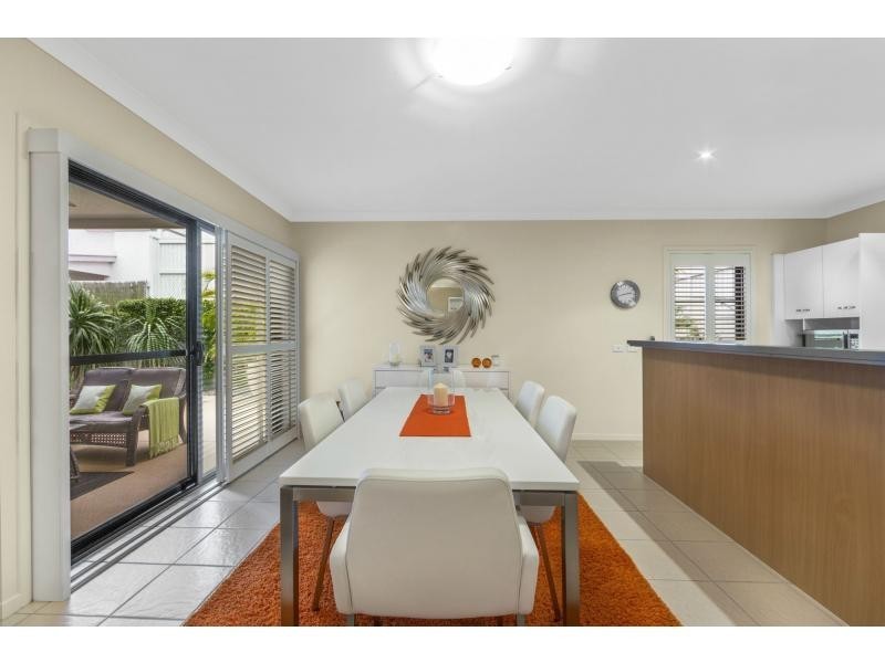 20 Central Avenue, Mount Ommaney QLD 4074