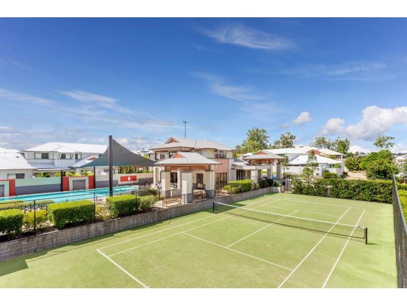 20 Central Avenue, Mount Ommaney QLD 4074