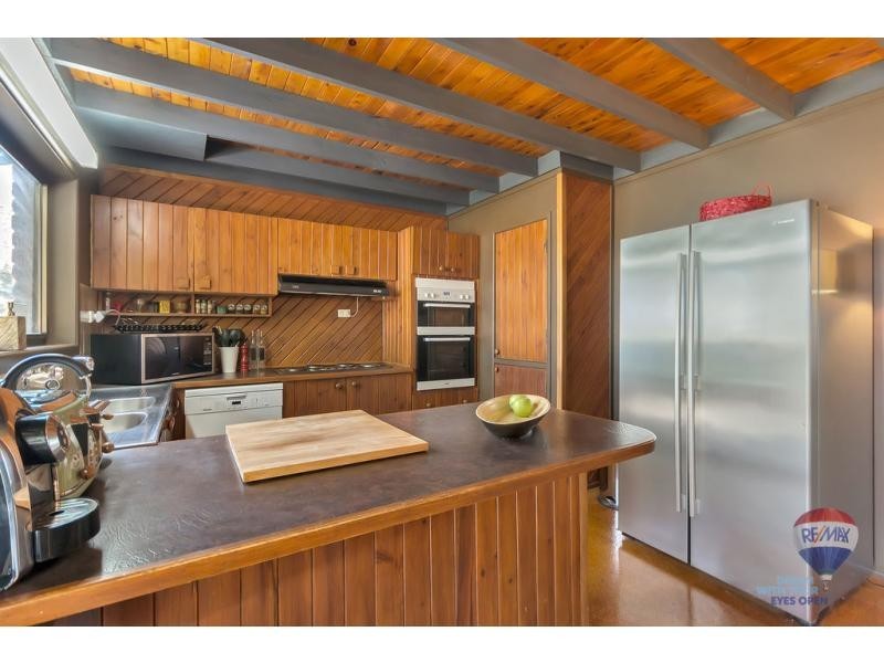 76 Leichhardt Crescent, Barellan Point QLD 4306