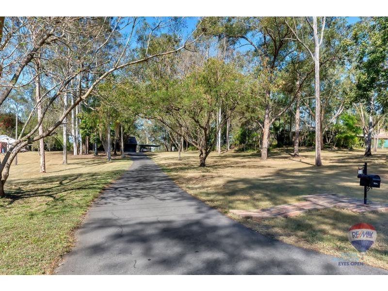 76 Leichhardt Crescent, Barellan Point QLD 4306