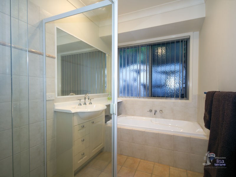 24 Tennent Street, Westlake QLD 4074