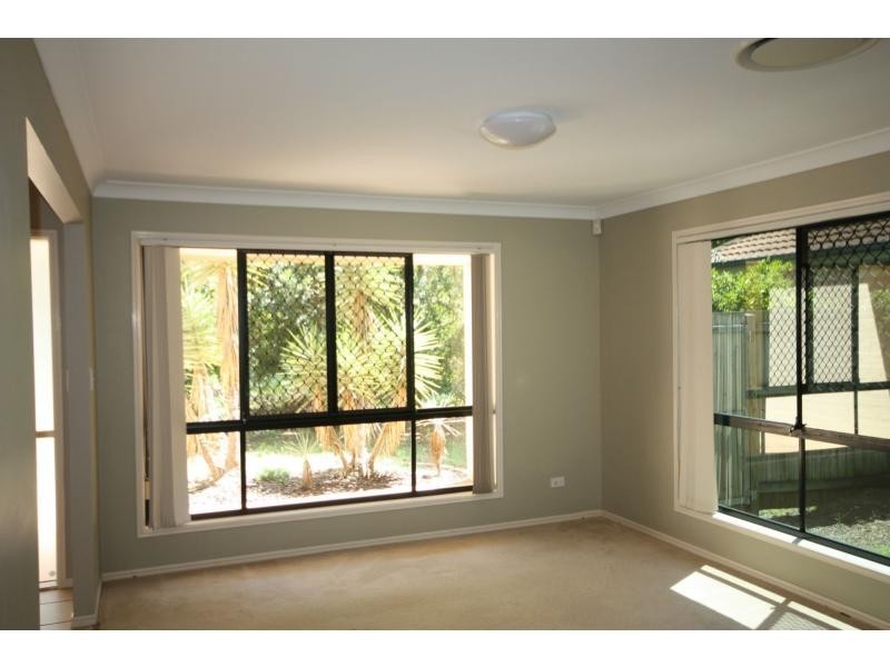 13 Boyland Street, Seventeen Mile Rocks QLD 4073