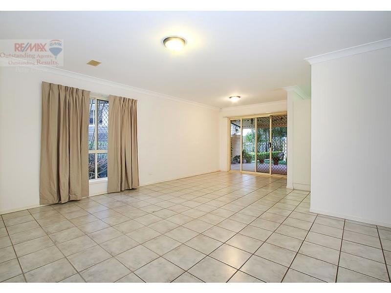 1 Bruan Close, Middle Park QLD 4074