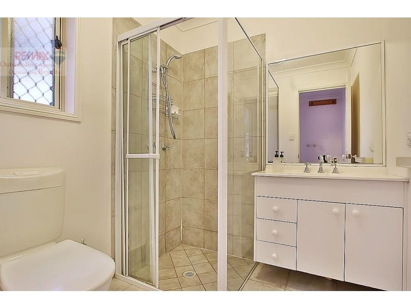 1 Bruan Close, Middle Park QLD 4074