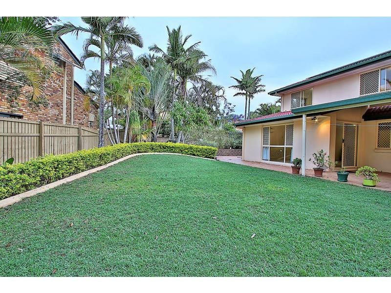 1 Bruan Close, Middle Park QLD 4074
