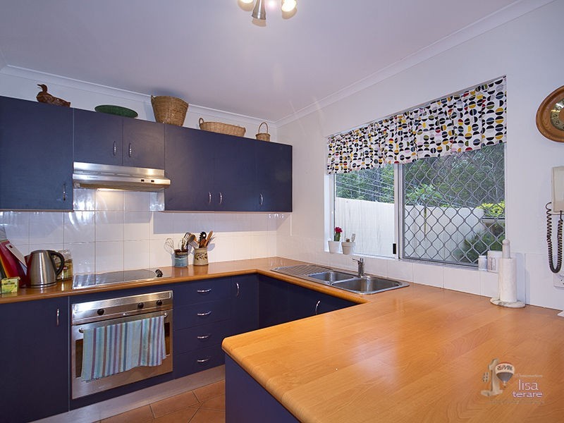 8/62 Dewsbury Street, Middle Park QLD 4074