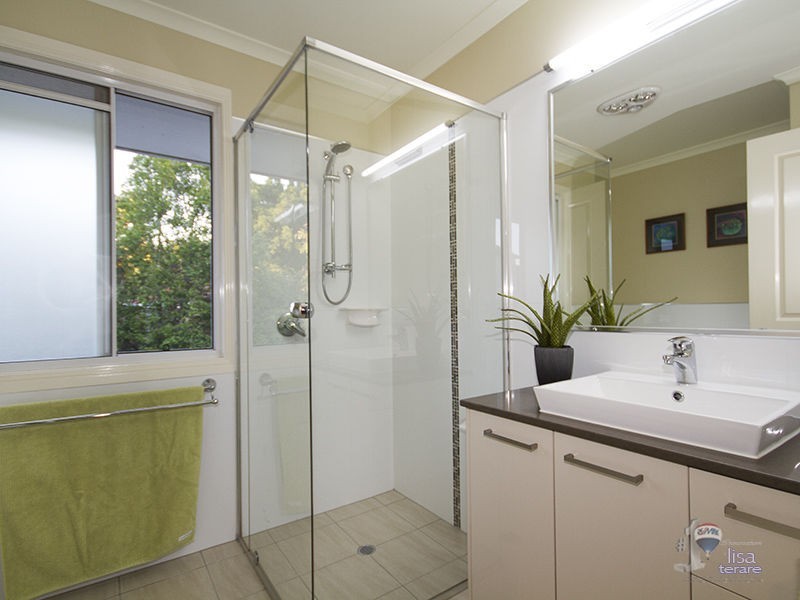 473 Westlake Drive, Riverhills QLD 4074