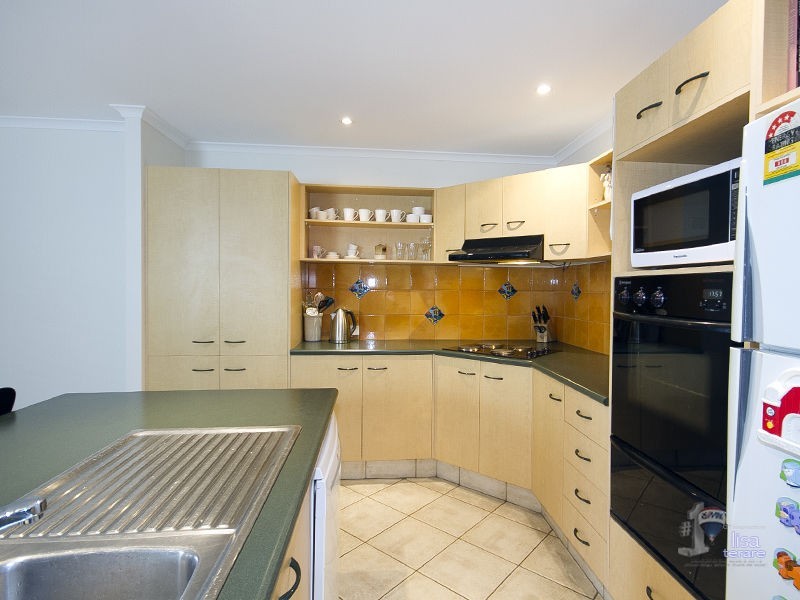 11 COWAL Close, Westlake QLD 4074