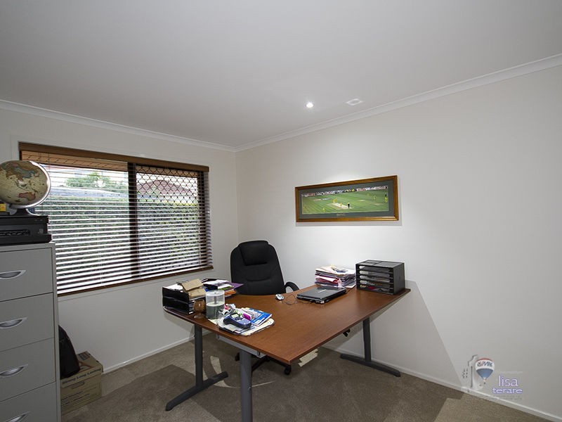 11 COWAL Close, Westlake QLD 4074