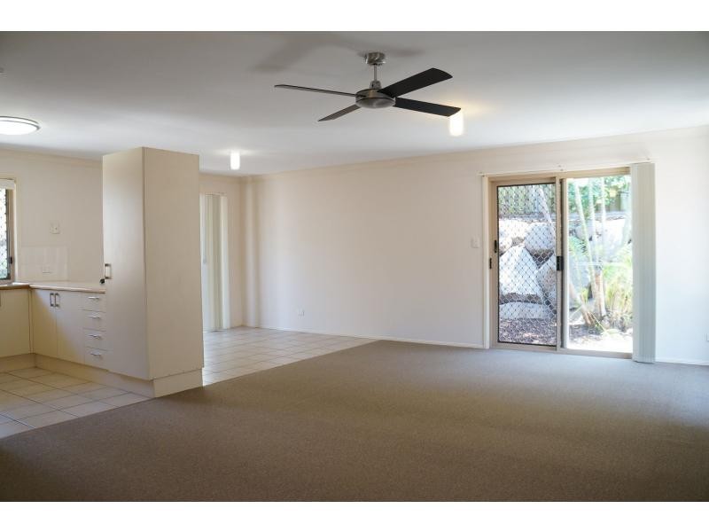 11 Hounslow Way, Seventeen Mile Rocks QLD 4073