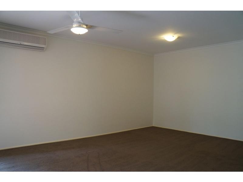 38 Leopard Tree Crescent, Sinnamon Park QLD 4073