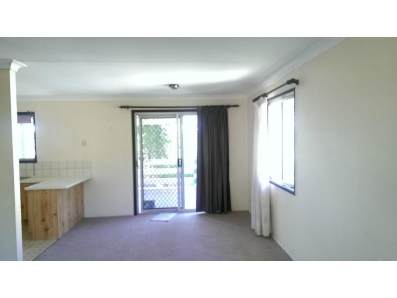 15 Pack Street, Jamboree Heights QLD 4074