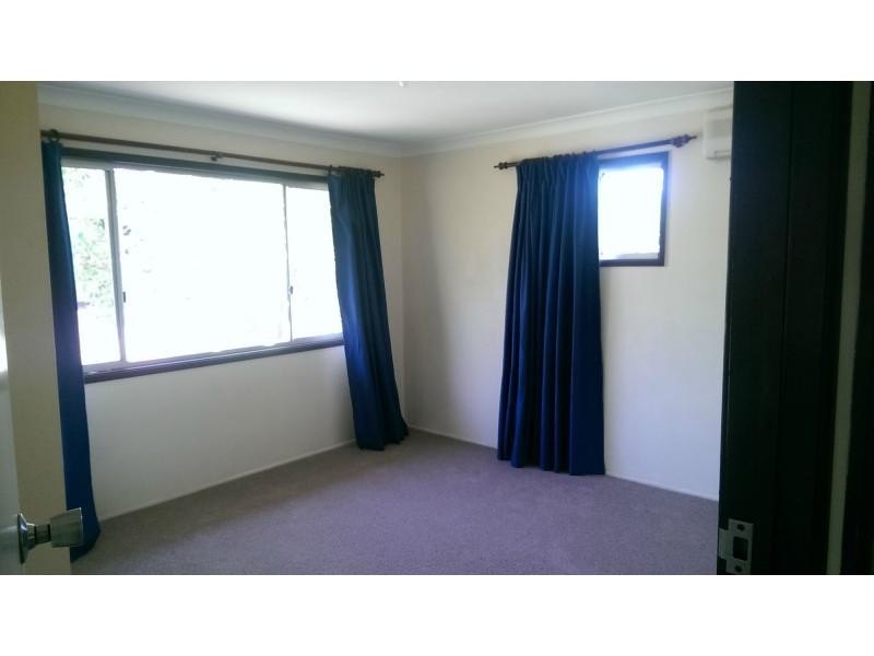 15 Pack Street, Jamboree Heights QLD 4074