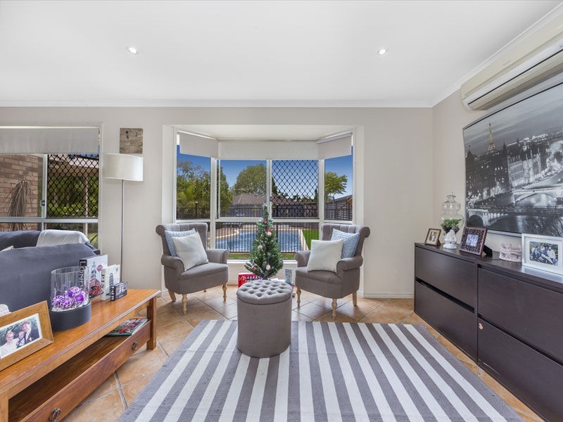 36A Church Road, Bellbowrie QLD 4070