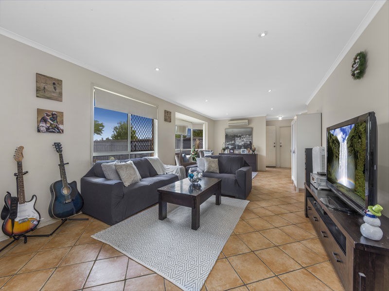 36A Church Road, Bellbowrie QLD 4070