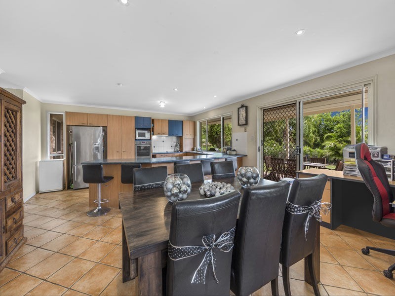 36A Church Road, Bellbowrie QLD 4070