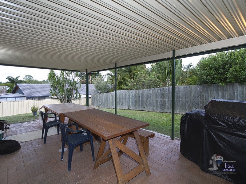 75 Hazelton Street, Riverhills QLD 4074